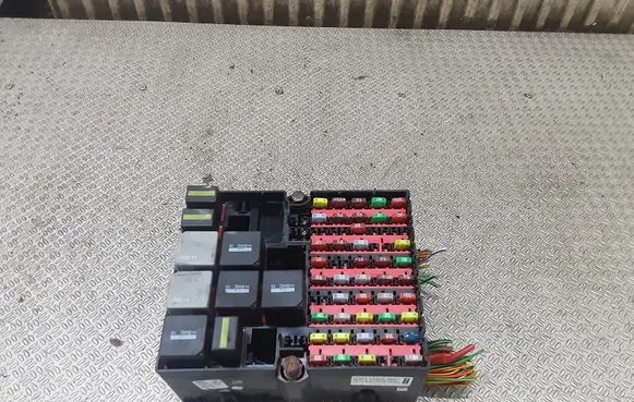 Ford Fiesta Fuse box set 6S6T14401BKD