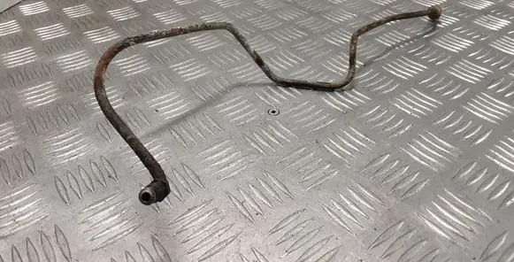 Volvo V70 Clutch pipe/line 