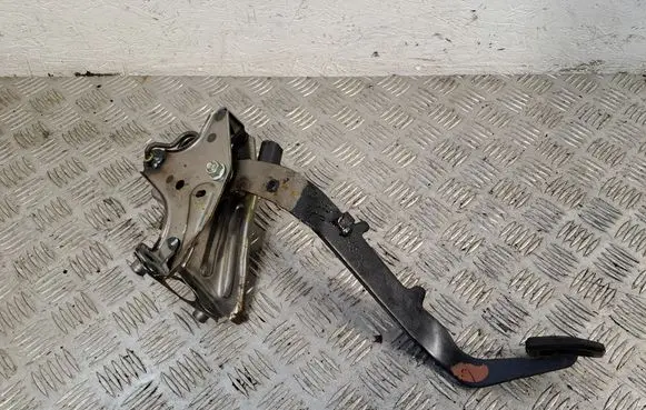 Clutch pedal