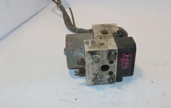 Nissan Almera ABS Pump 476002N310 11000040470