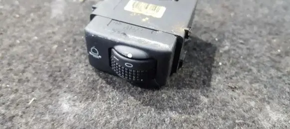 Nissan Micra Headlight level height control switch