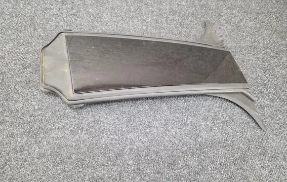 BMW 4 G22 G23 G24 G26 (B) Pillar trim (exterior) 7483005