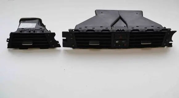 BMW 3 E92 E93 Dashboard air vent grill cover trim 64229151168 9151176