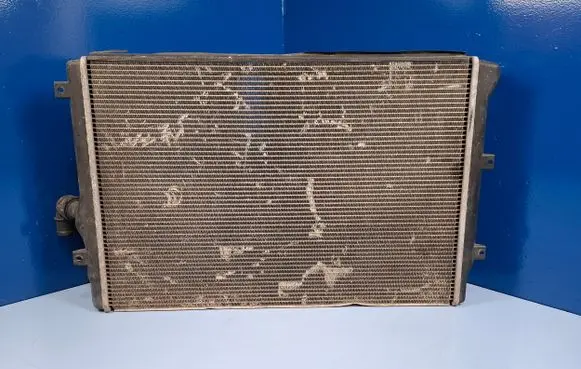 Coolant radiator