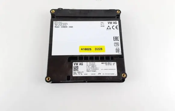 Porsche Taycan 9J1 SOS control module 4N0035282A 4N0035282