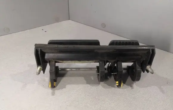 Mazda Tribute Loading door exterior handle N4W4D N4W4D402009 YL847843400