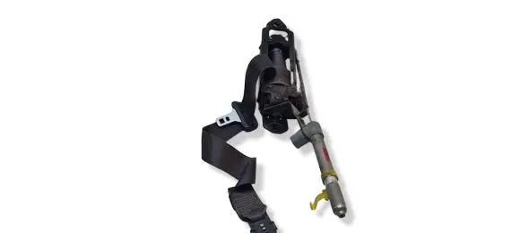 Volvo V70 Front seatbelt 