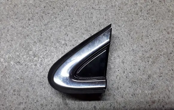 Lexus RX 450H Fender end trim 6011848030
