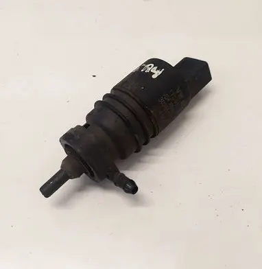 Skoda Octavia Mk1 (1U) Windscreen/windshield washer pump 1T0955651 1T0955651A