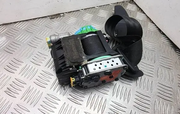 Audi A5 Sportback 8TA Front seatbelt 8T8857706C