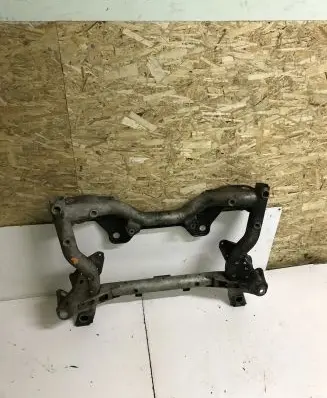 Mercedes-Benz E W212 Front subframe