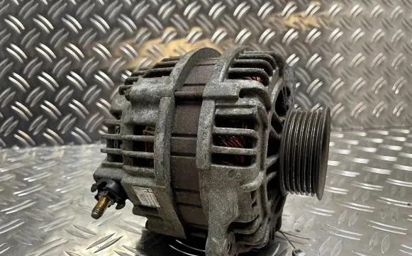 Nissan Murano Z50 Generator/alternator 23100CN100 LR1110723E