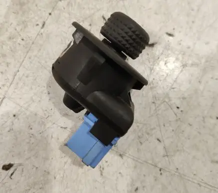 Citroen Berlingo Wing mirror control module 