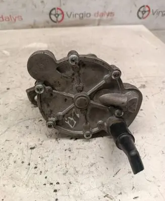 Volkswagen II LT Vacuum pump 113911