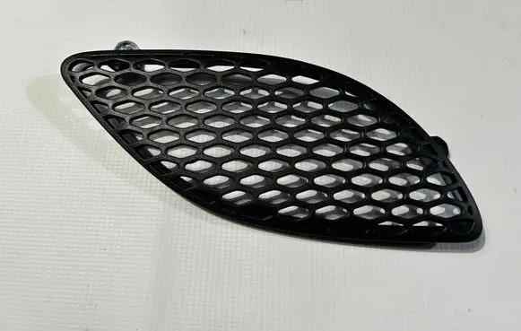 Dodge Durango Bonnet wind deflector 76527465