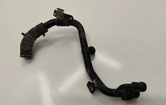 Audi A6 S6 C7 4G Engine coolant pipe/hose 04L122157BF