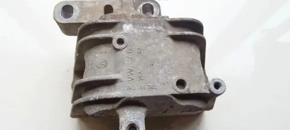Volkswagen Touran I Engine mount bracket 1k0199262ba