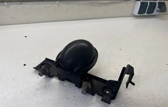 Volkswagen Multivan T5 Vacuum air tank ASS2904