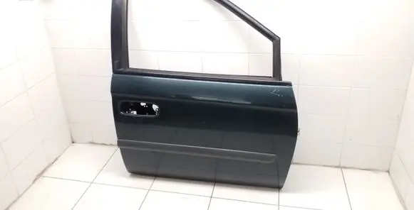 Chrysler Voyager Front door