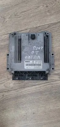 Opel Vivaro Engine control unit/module 237101754R 1039S64343 0281019840