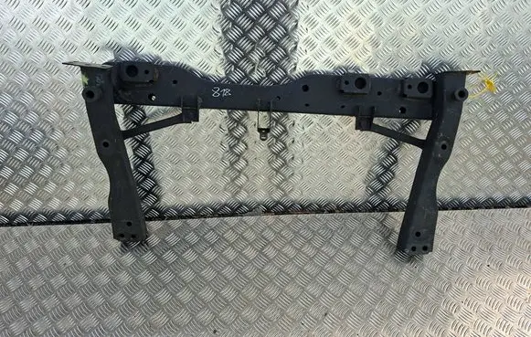 Nissan Qashqai Bottom radiator support slam panel 
