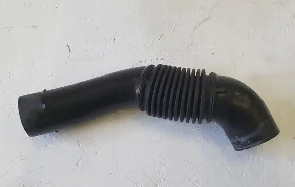 Citroen C4 Cactus Air intake duct part 9684813780