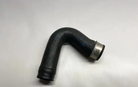 Volkswagen Golf V Intercooler hose/pipe 1K0145845