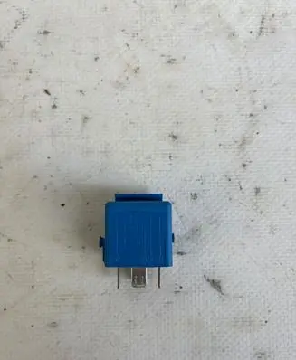 BMW 5 E60 E61 Other relay 61366915327