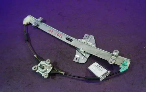 KIA Picanto Front door window regulator with motor