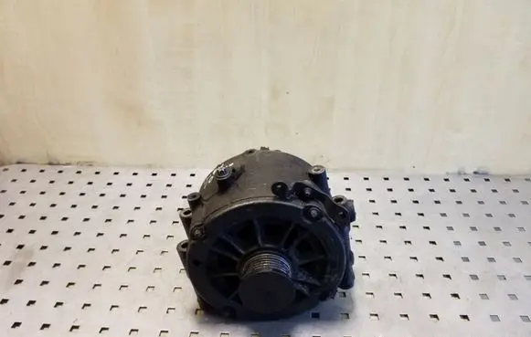 Mercedes-Benz C W203 Generator/alternator 14V190A
