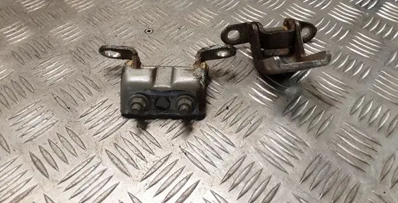 Nissan Qashqai Rear door hinge set 