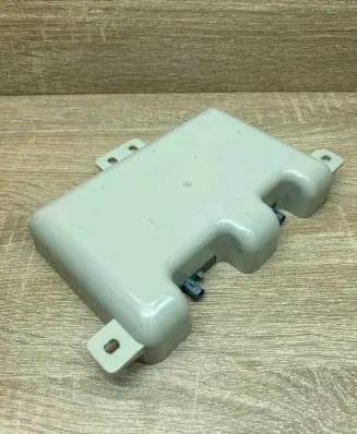 BMW 6 F12 F13 Aerial antenna amplifier 6957348 21367510