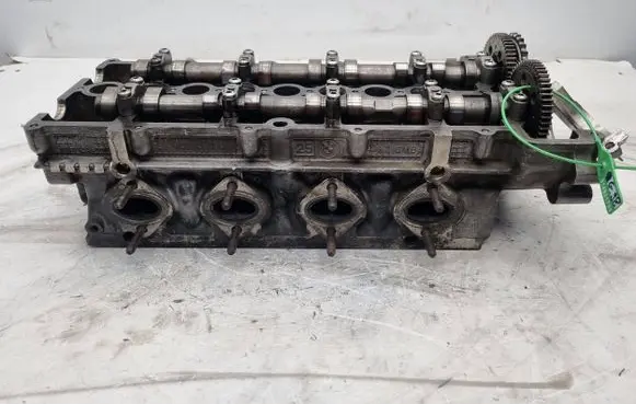 BMW 3 E90 E91 Engine head 7781211 7790595