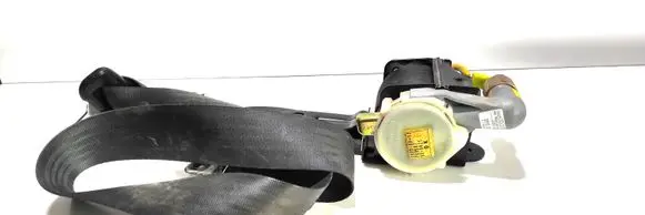 Mazda 2 Front seatbelt