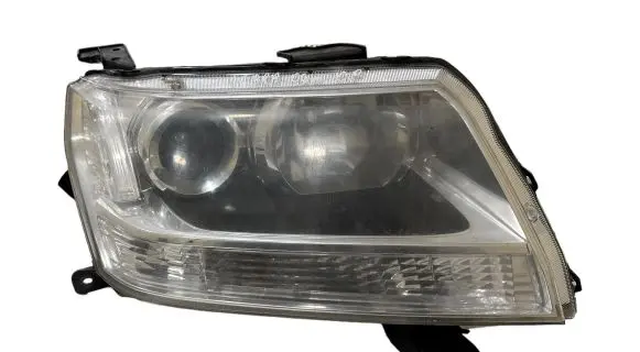 Suzuki Grand Vitara II Headlight/headlamp