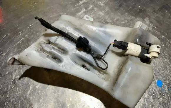 Citroen DS4 Windshield washer fluid reservoir/tank 9671317080