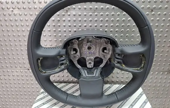 Fiat 500L Steering wheel S26340741 735560366