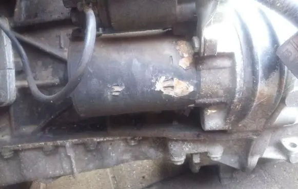 Mercedes-Benz E W210 Starter motor A210