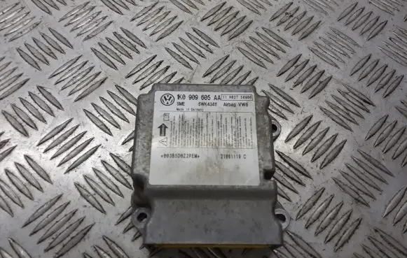 Skoda Octavia Mk2 (1Z) Airbag control unit/module 1K0909605AA