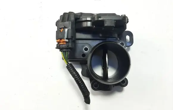 Ford Mondeo MK V Throttle valve 9806625280