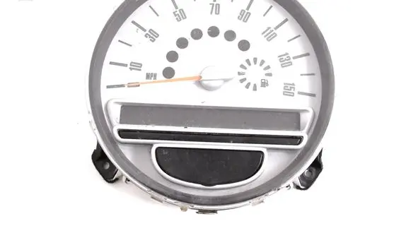 Mini One - Cooper Clubman R55 Speedometer (instrument cluster) 9136196