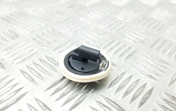 Volkswagen Golf VI Airbag deployment crash/impact sensor 5K0959354