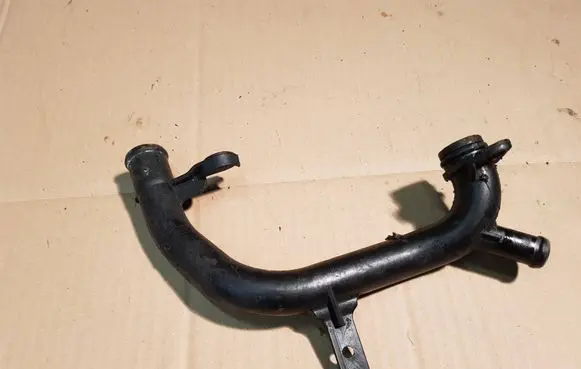 Audi A3 S3 A3 Sportback 8P Engine coolant pipe/hose 06J121065F