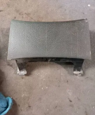 Volkswagen PASSAT B5 Ashtray (front) 308300100T