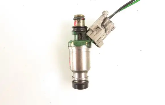 Toyota RAV 4 (XA10) Fuel injector 2325074100