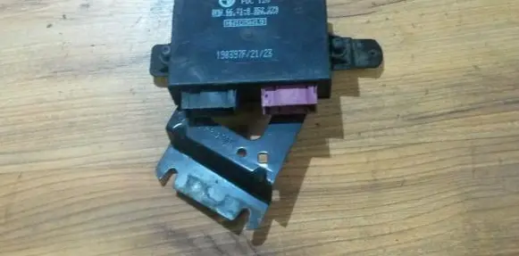 BMW 7 E38 Parking PDC control unit/module 66218352279 66.21-8352279