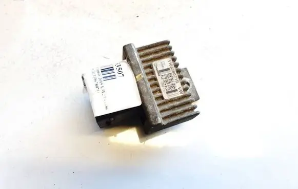 Renault Captur Glow plug pre-heat relay 110678071r
