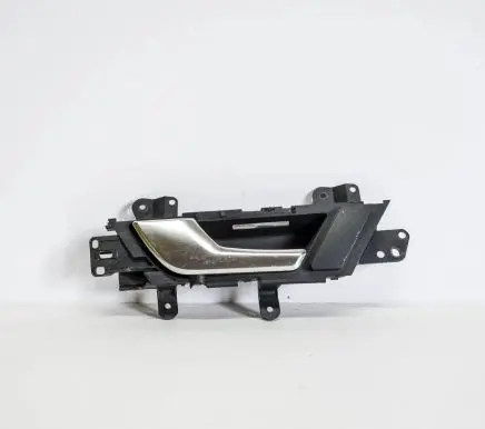 Rear door interior handle