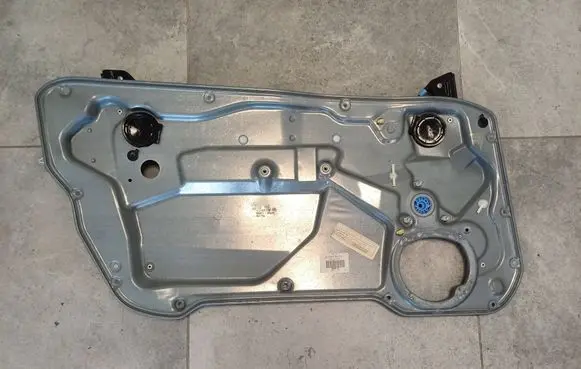 Seat Ibiza III (6L) Front door window regulator with motor 6L3837755AD 6L3837751CJ