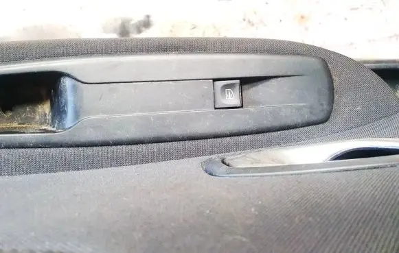 Electric window control switch